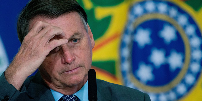 Bolsonaro sente pressão e ataca carta pela democracia